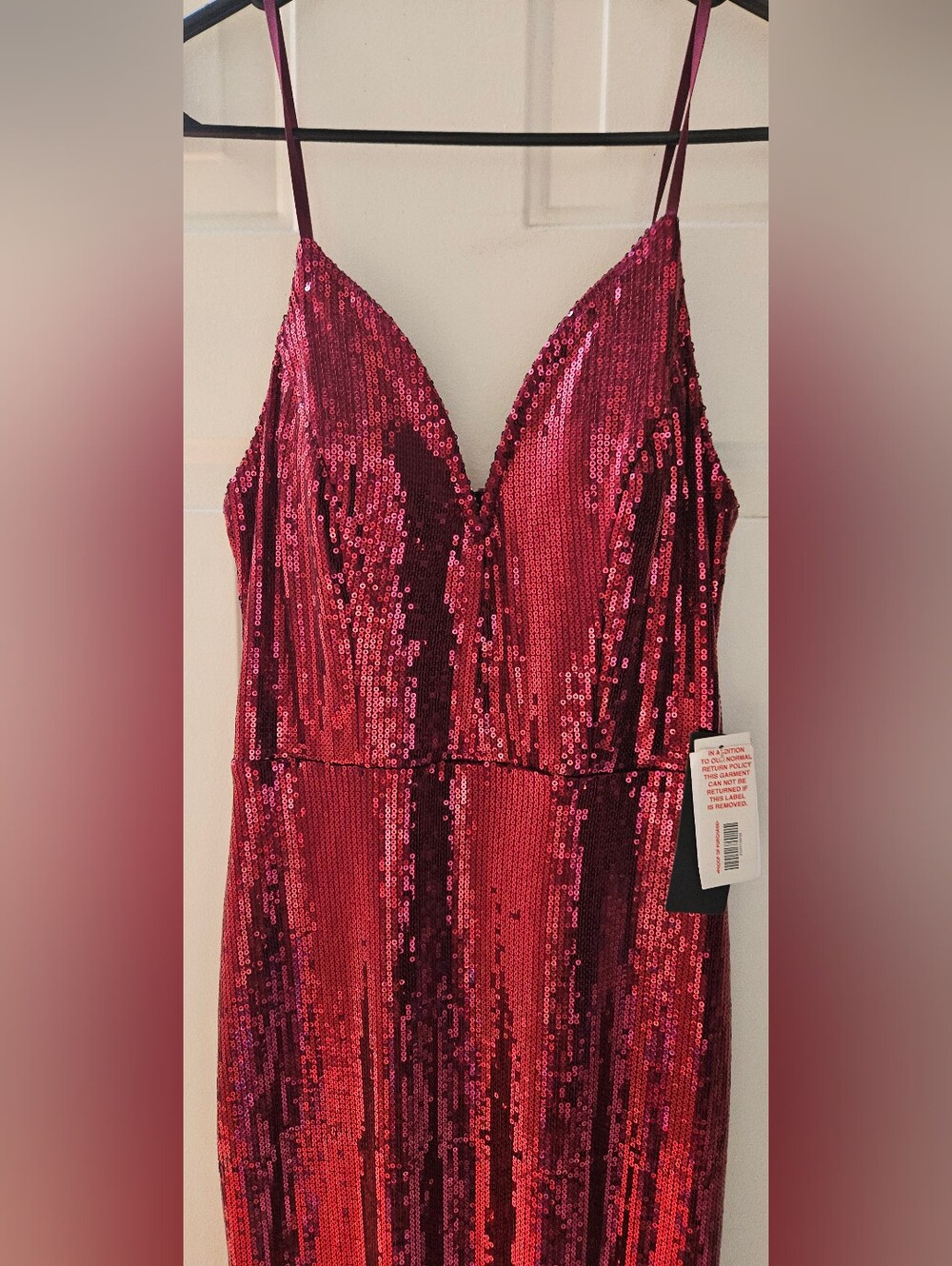 Jodi Kristopher Wine Sequin Plunge V-Neck Evening Gown NWT Size 3 - Picture 4 of 9